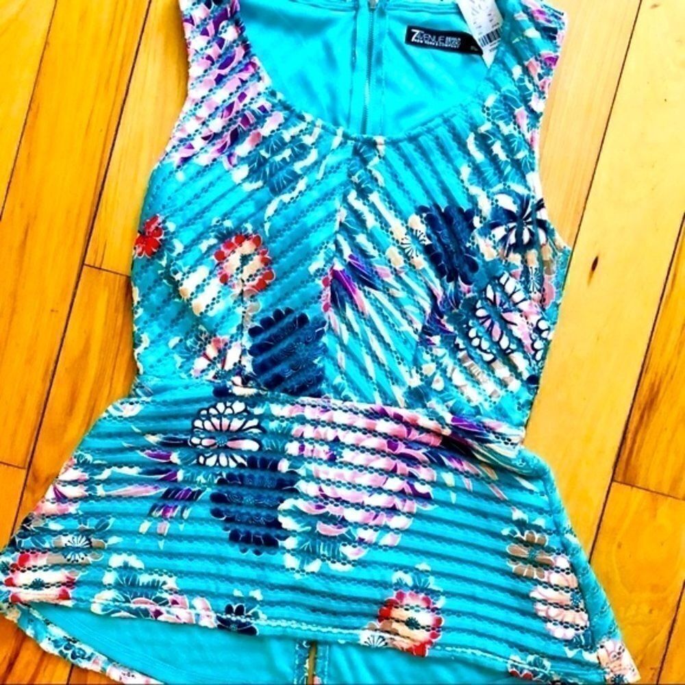 NY & CO 7th AVENUE SLEEVELESS TOP XS NWT